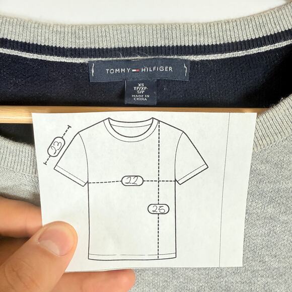 Tommy Hilfiger Sweater Gray Navy XS Women’s Long Sleeve Pocket Knit Pullover - Picture 7 of 7